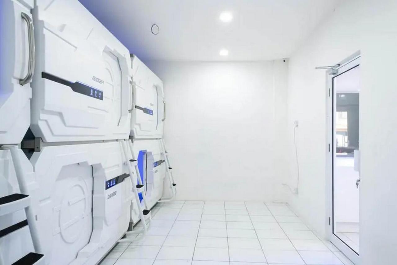 Reddoorz Hostel Near Taman Puring Jakarta Exteriér fotografie