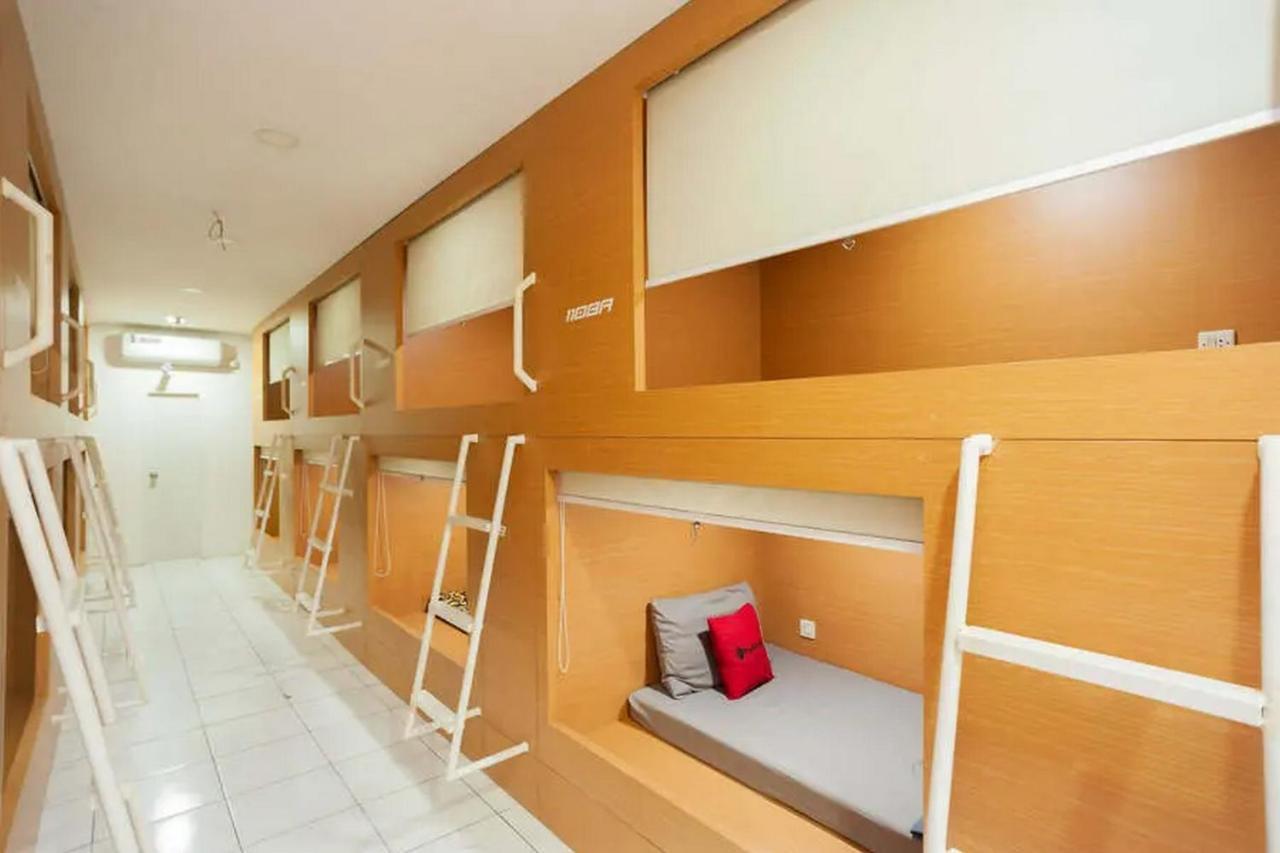 Reddoorz Hostel Near Taman Puring Jakarta Exteriér fotografie